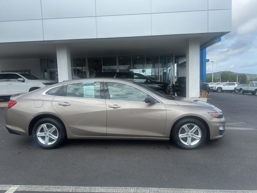 2022 Chevrolet Malibu LS