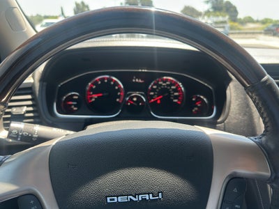 2016 GMC Acadia Denali