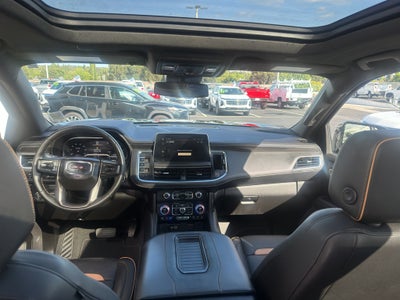 2023 GMC Yukon XL AT4