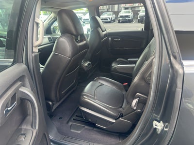 2011 Chevrolet Traverse LT w/2LT