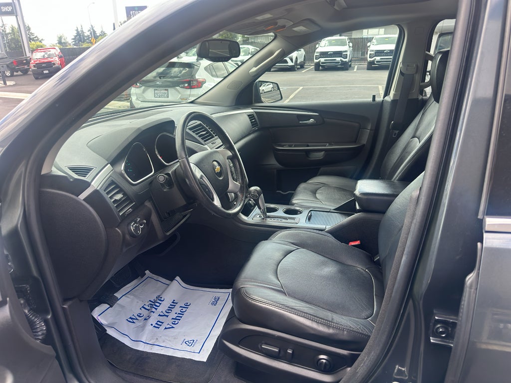 2011 Chevrolet Traverse LT w/2LT