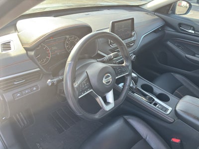 2022 Nissan Altima SR Intelligent AWD