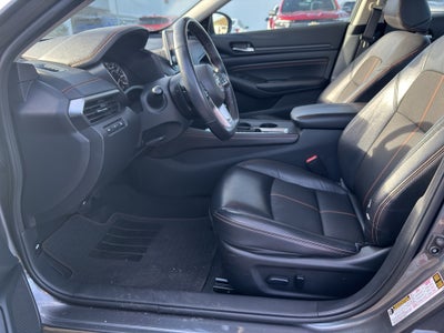 2022 Nissan Altima SR Intelligent AWD