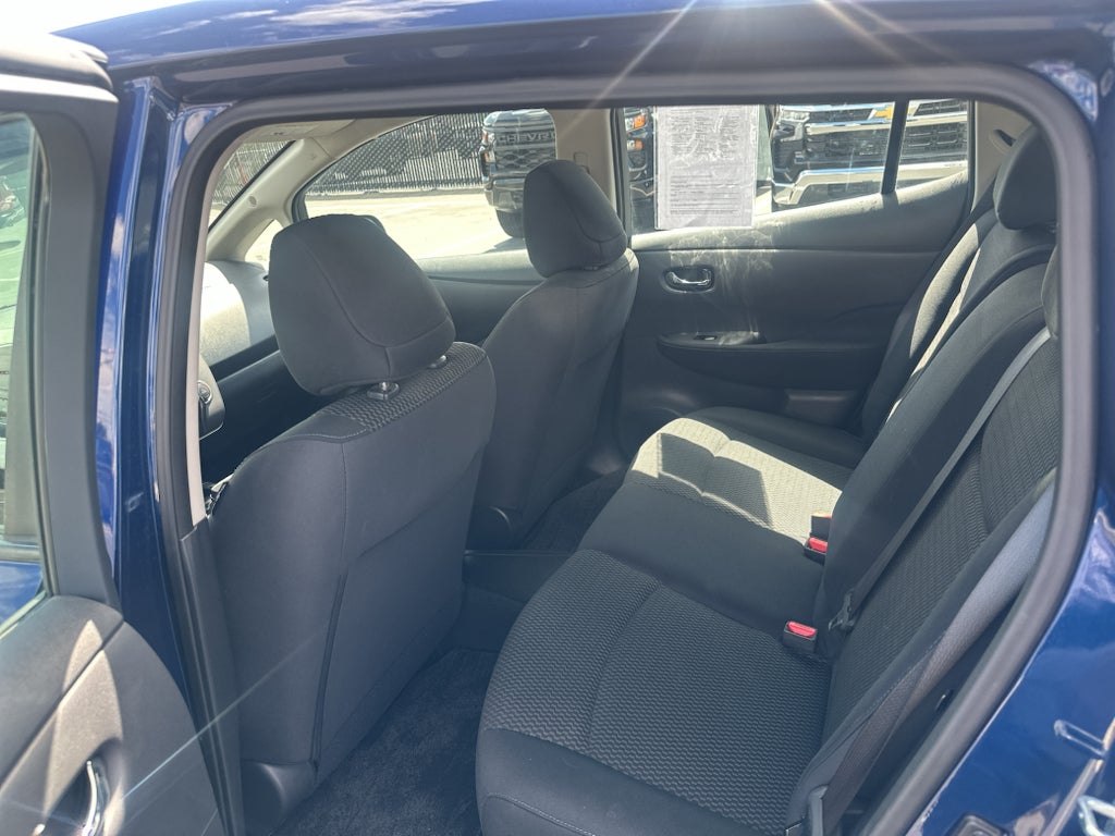2017 Nissan LEAF S