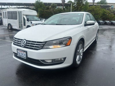 2015 Volkswagen Passat 1.8T SEL Premium
