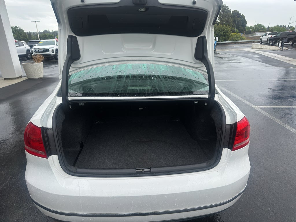 2015 Volkswagen Passat 1.8T SEL Premium