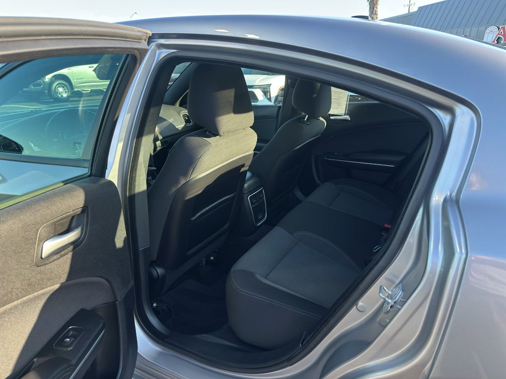 2015 Dodge Charger SE