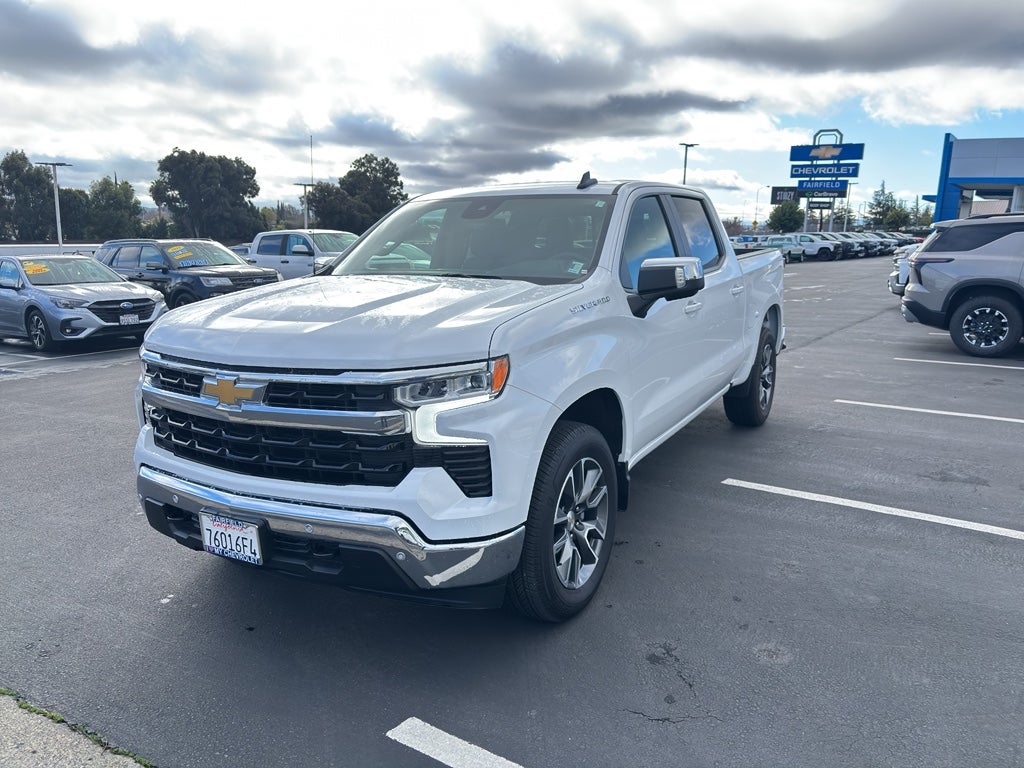 2025 Chevrolet Silverado 1500 LT
