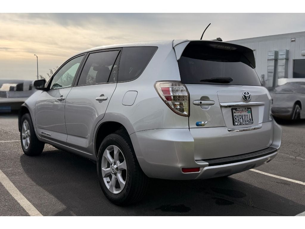 2014 Toyota RAV4 EV Base