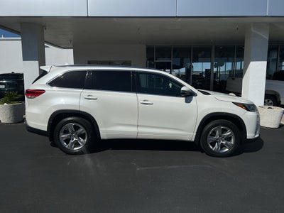 2018 Toyota Highlander Limited
