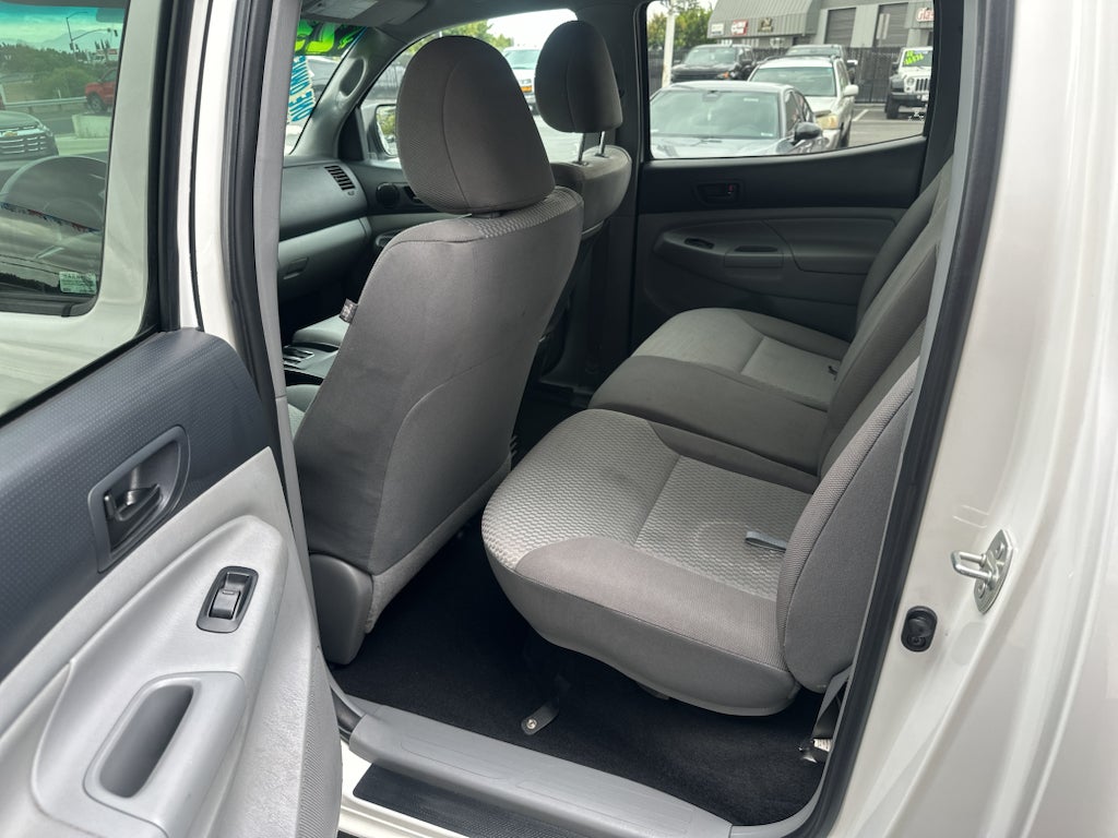2013 Toyota Tacoma Base