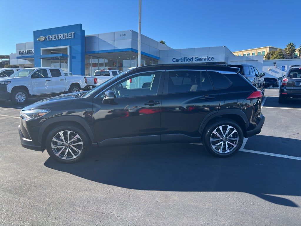 2023 Toyota Corolla Cross XLE