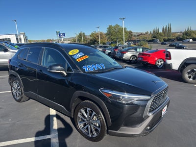 2023 Toyota Corolla Cross XLE