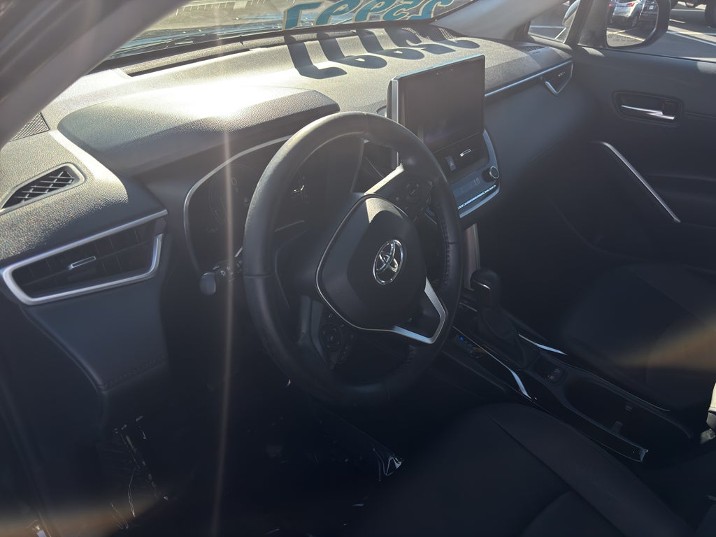 2023 Toyota Corolla Cross XLE