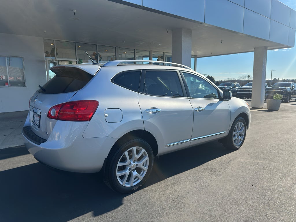 2012 Nissan Rogue SV w/SL Pkg