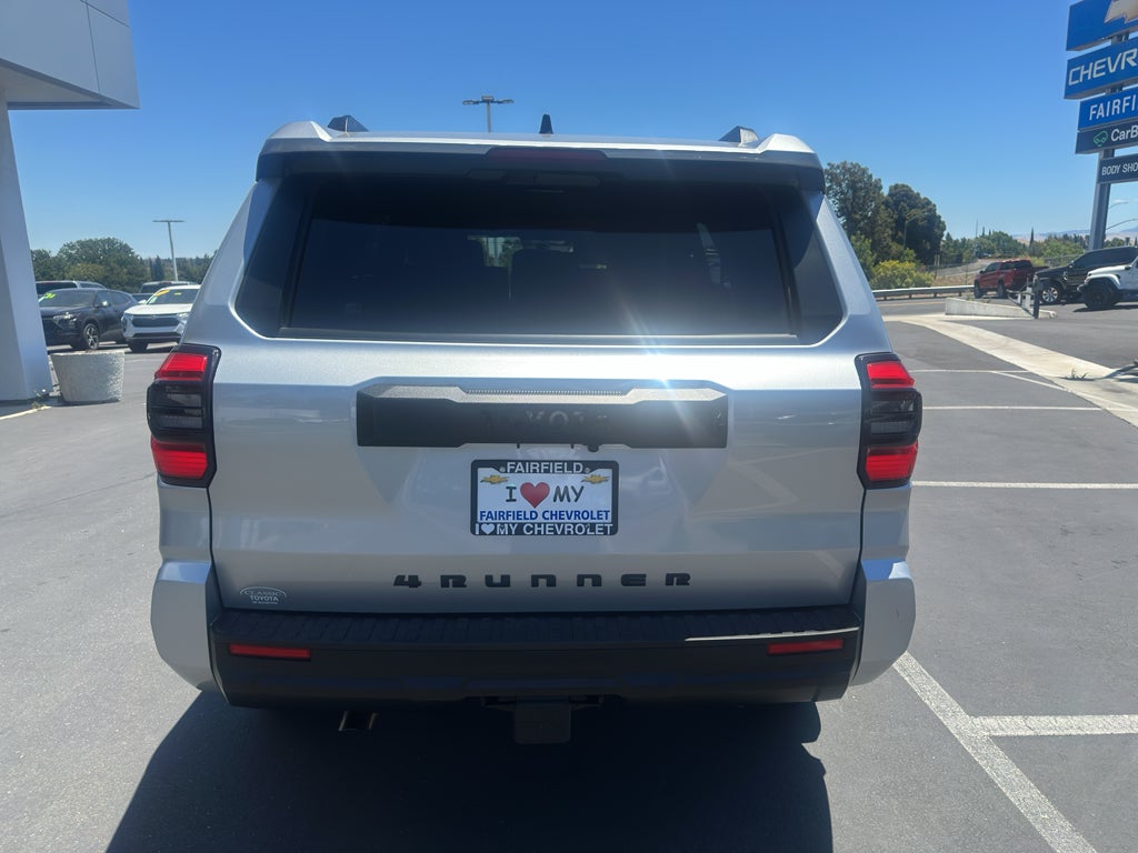 2025 Toyota 4Runner SR5