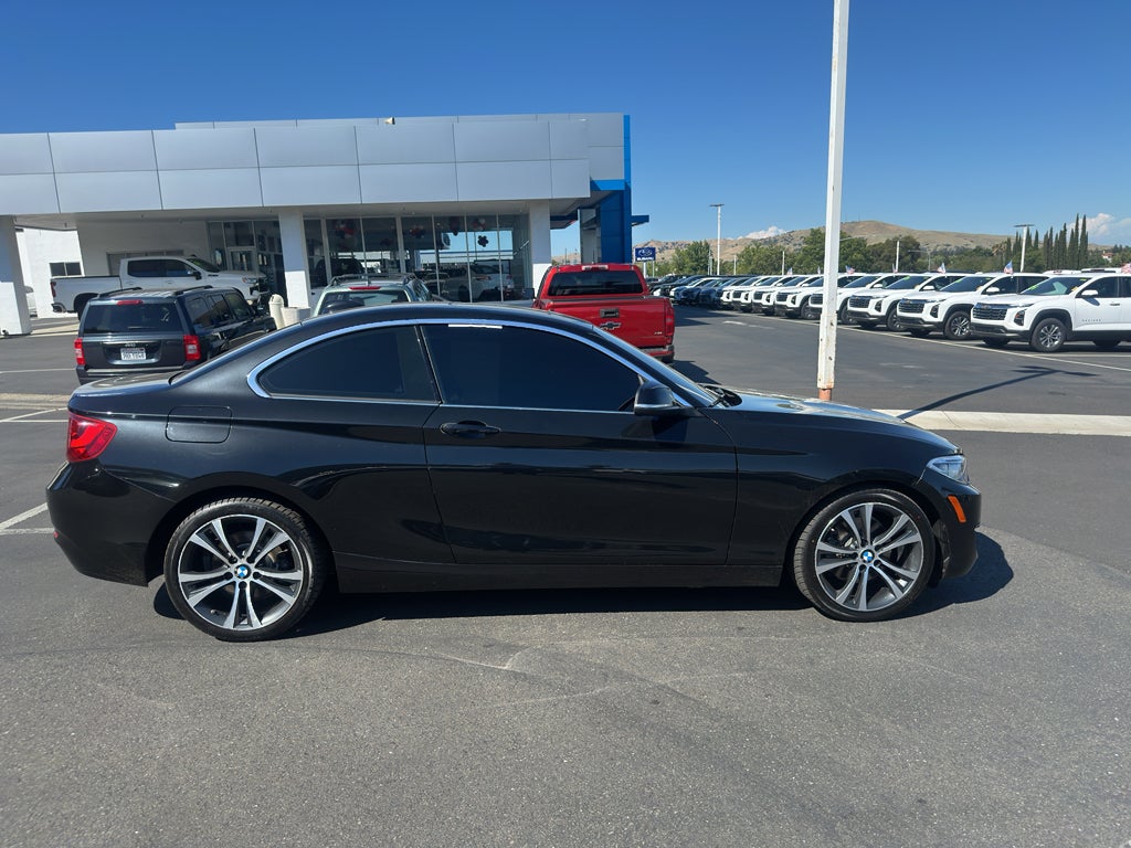 2017 BMW 230i 230i