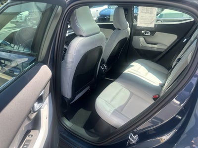 2023 POLESTAR 2 Base