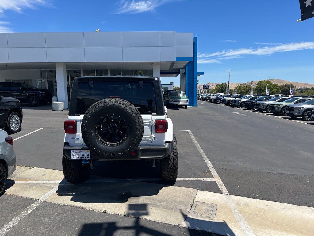 2023 Jeep Wrangler 4xe Sahara