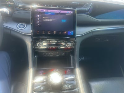 2022 Jeep Grand Cherokee 4xe Overland