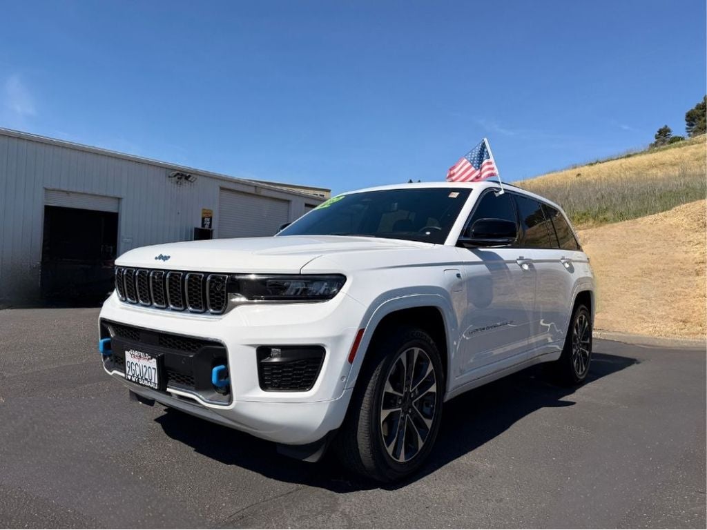 2022 Jeep Grand Cherokee 4xe Overland