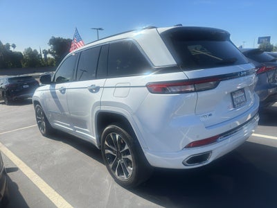 2022 Jeep Grand Cherokee 4xe Overland