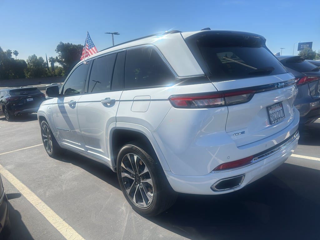 2022 Jeep Grand Cherokee 4xe Overland