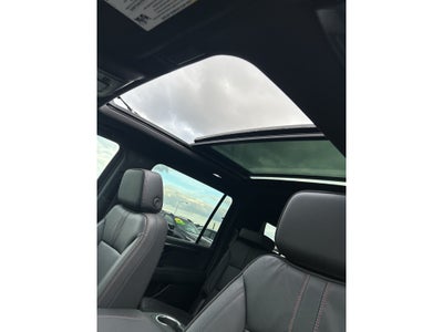 2025 Chevrolet Suburban RST