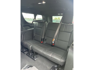 2025 Chevrolet Suburban RST