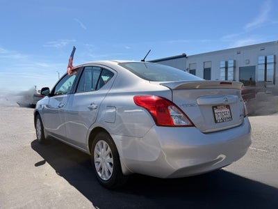 2014 Nissan Versa SV
