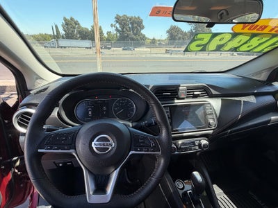 2022 Nissan Versa SR