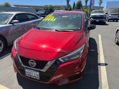 2022 Nissan Versa SR