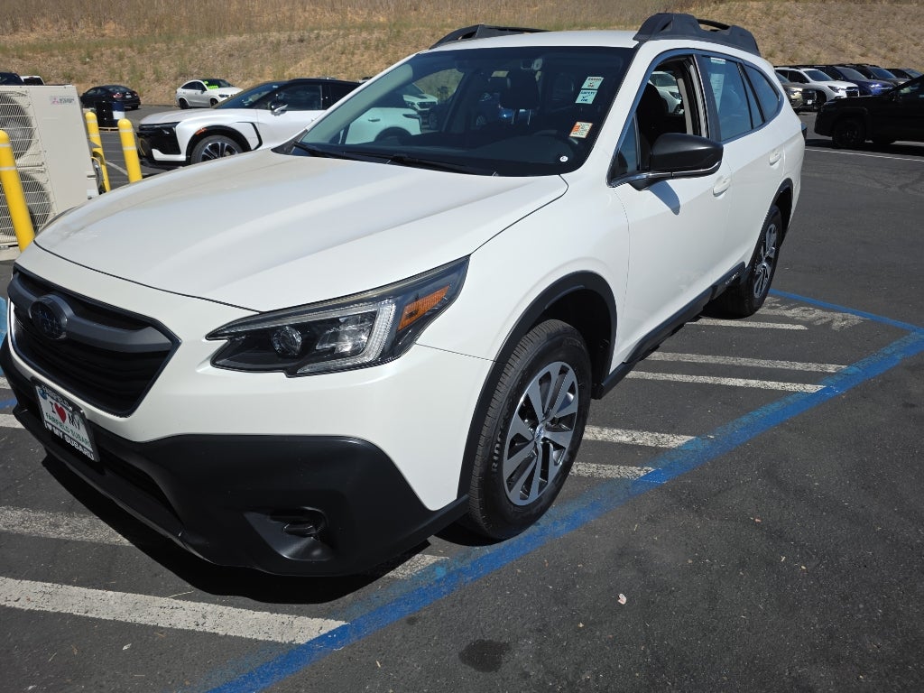 2021 Subaru Outback Base