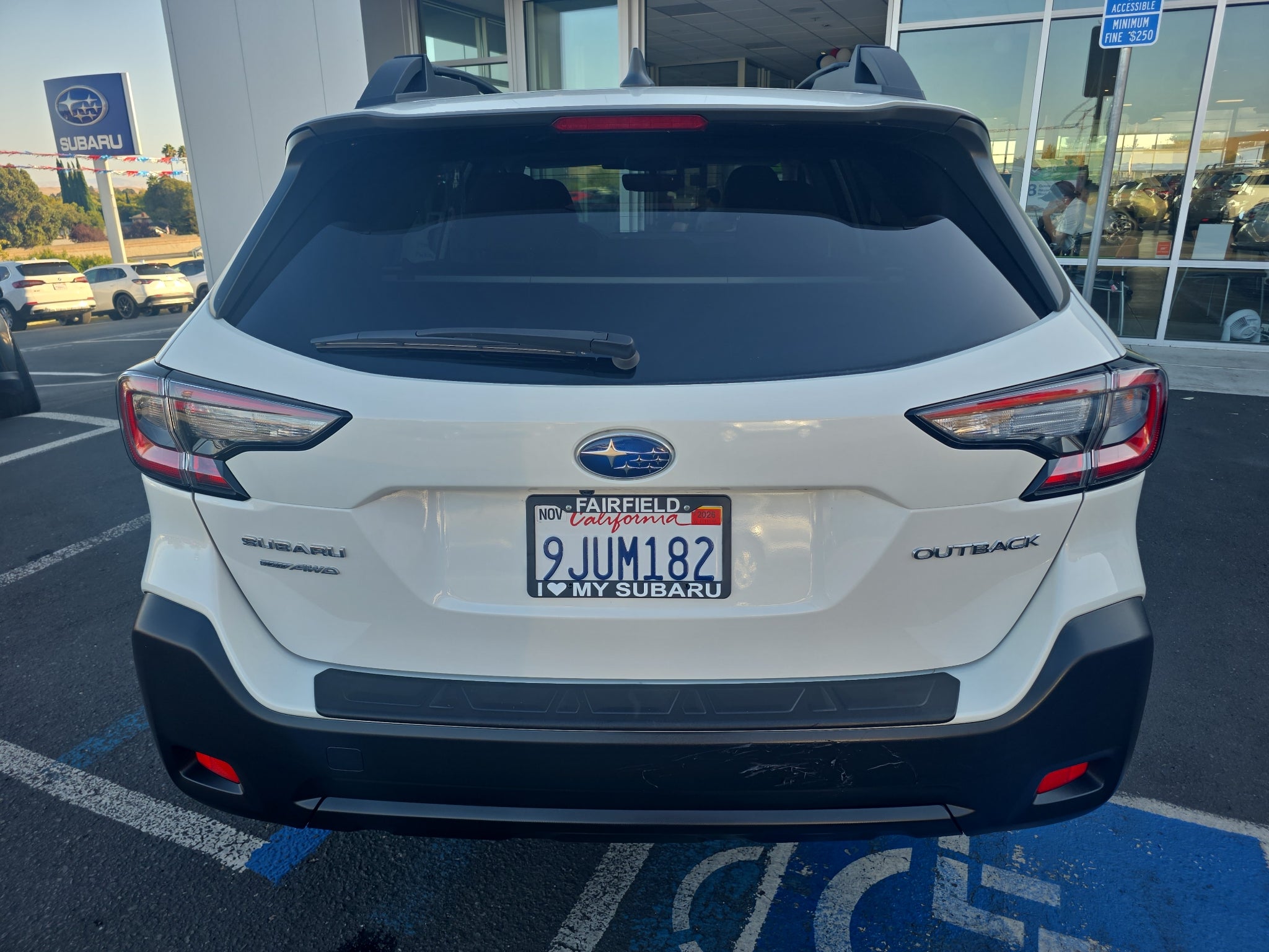 2024 Subaru Outback Premium