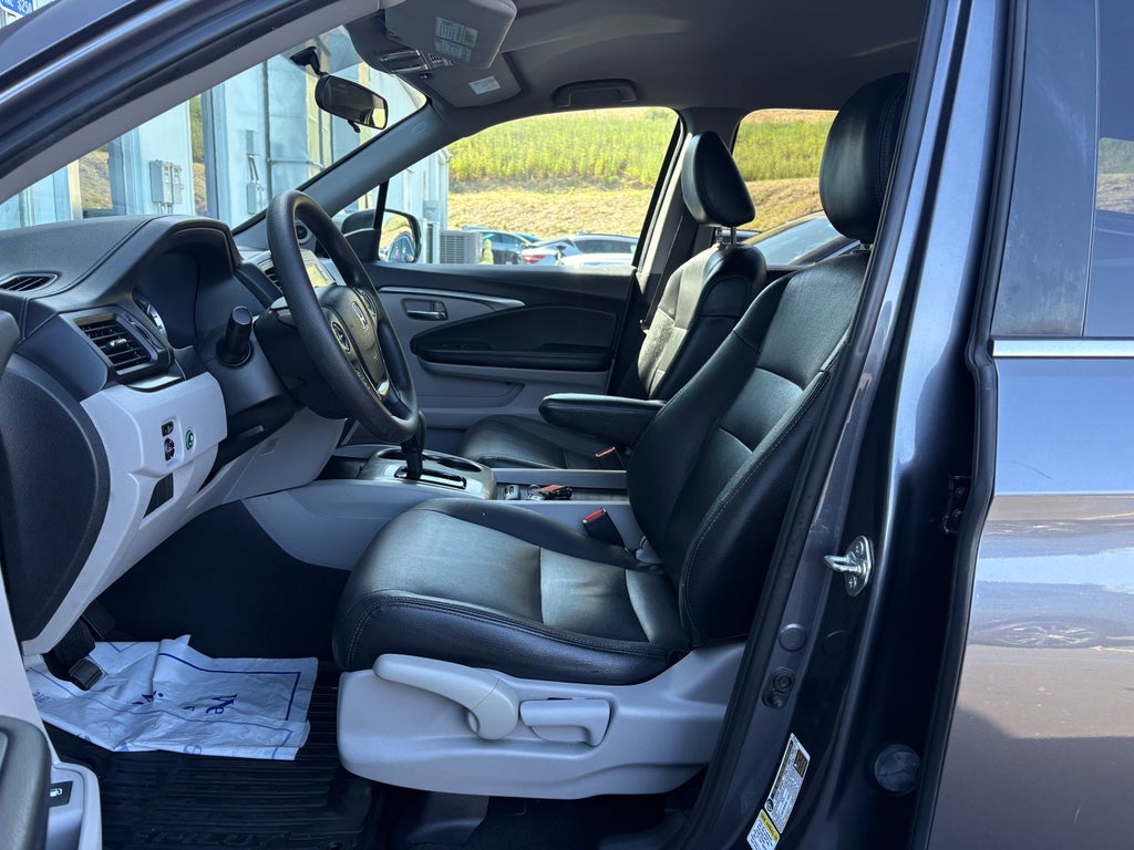 2016 Honda Pilot LX