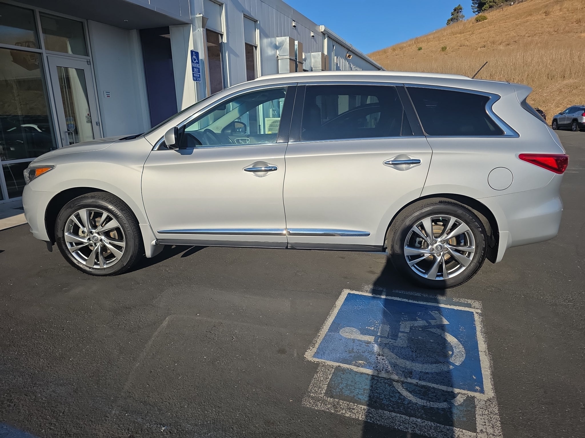 2013 INFINITI JX35 Base