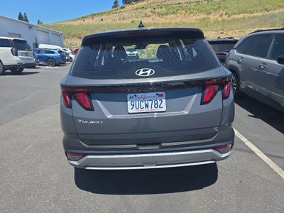 2025 Hyundai Tucson SE