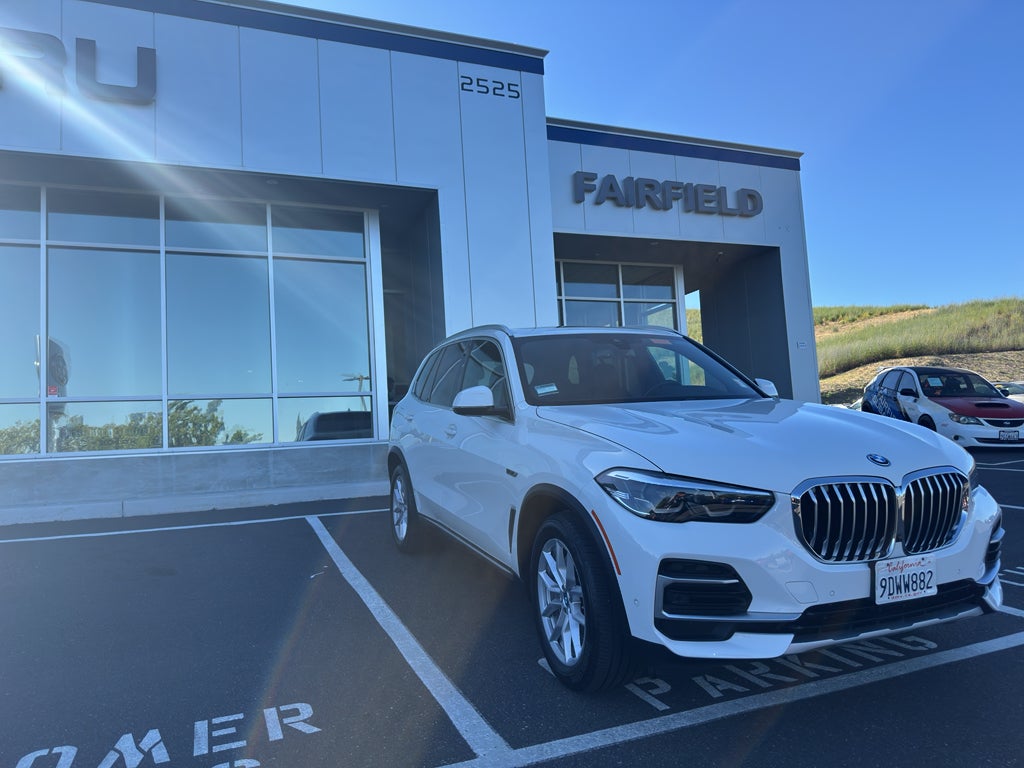 2023 BMW X5 xDrive45e