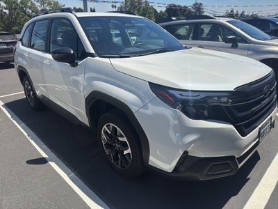 2025 Subaru Forester Base