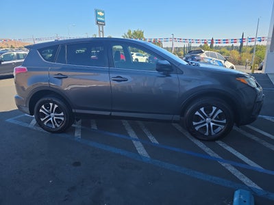 2017 Toyota RAV4 LE