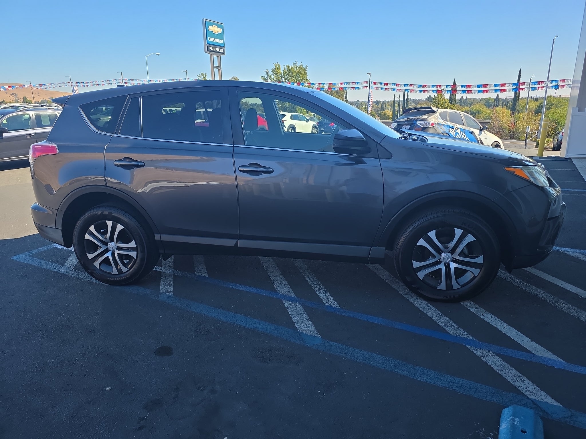 2017 Toyota RAV4 LE