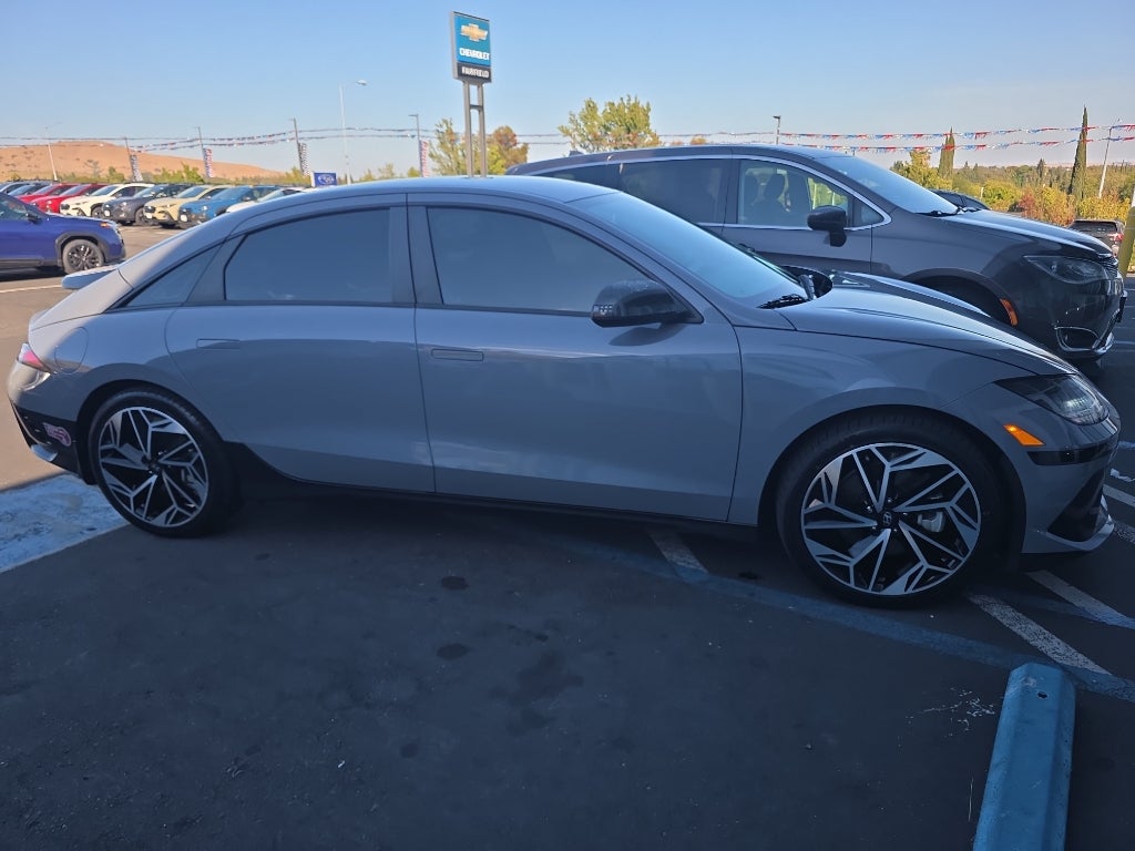 2023 Hyundai IONIQ 6 SEL