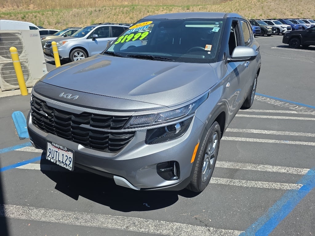 2025 Kia Seltos LX