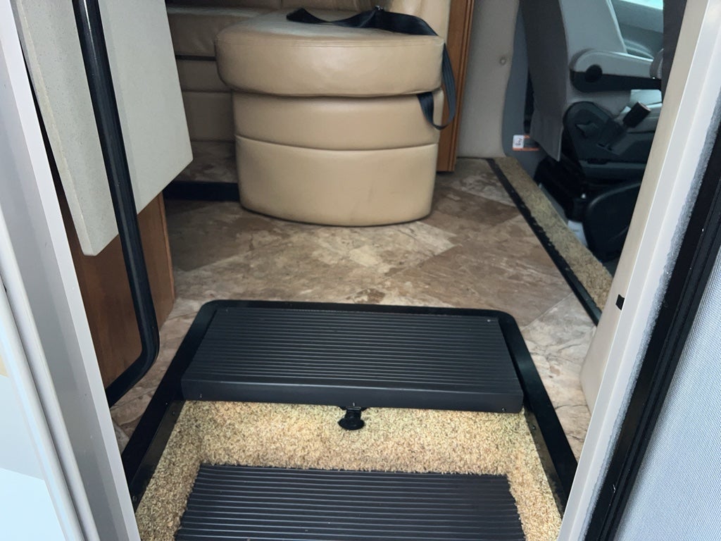 2015 Mercedes-Benz Sprinter 3500 SIESTA MOTOR COACH