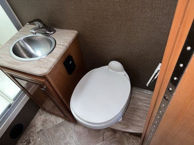 2015 Mercedes-Benz Sprinter 3500 SIESTA MOTOR COACH