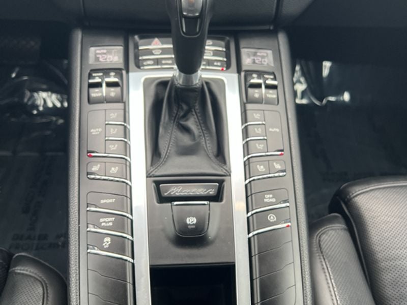 2016 Porsche Macan S