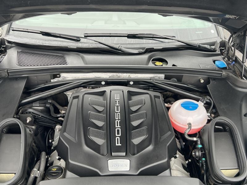 2016 Porsche Macan S