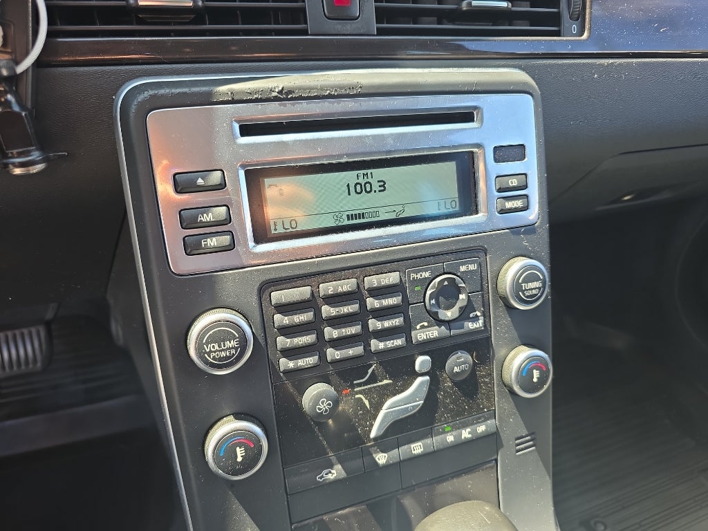 2011 Volvo XC70 3.2L