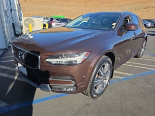 2017 Volvo V90 Cross Country T6